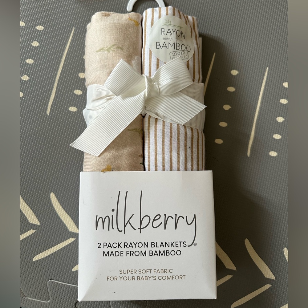 Milkberry Bamboo Swaddles